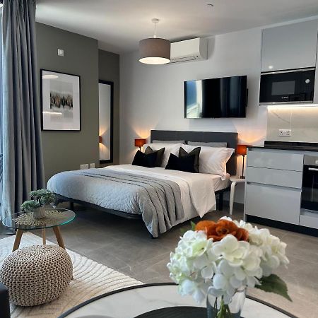 E1 Presidential Studios On High Floor With Stunning Sea Views Gibraltar Exterior photo